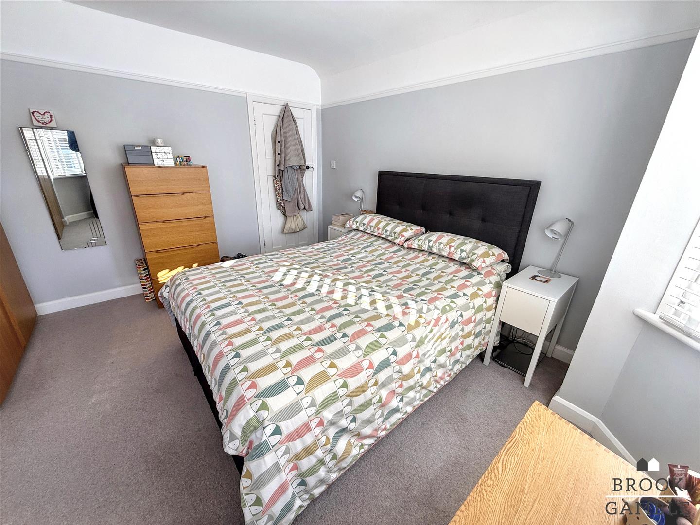 3 Bedroom House. Longland Road in Eastbourne, East Sussex 9